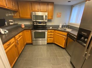 71 Lookout Ridge Dr, Columbus, IN 47201