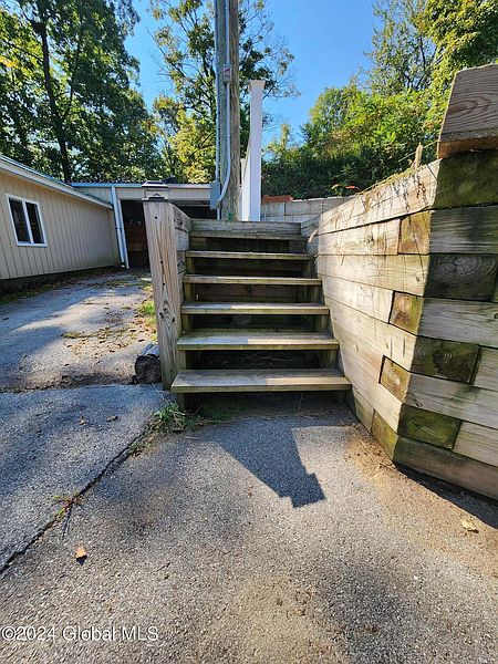 5th image of 2330 River Road