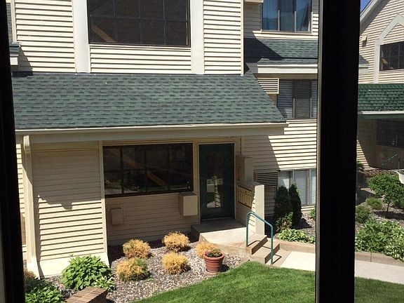4th image of 7622 York Ave S APT 1208