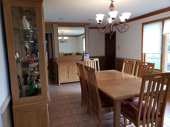 5th image of 825 E Grant Dr