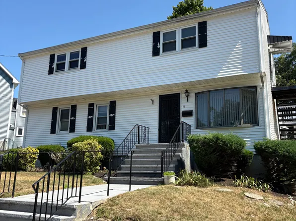 14 Reynolds Ave #A, Randolph, MA 02368