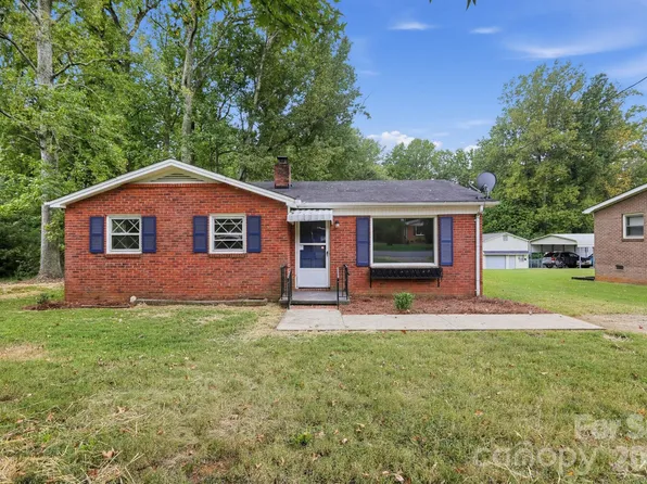 1912 Carpenter St, Shelby, NC 28150