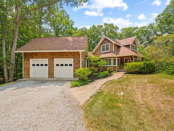 2nd image of 547 Southridge Trl