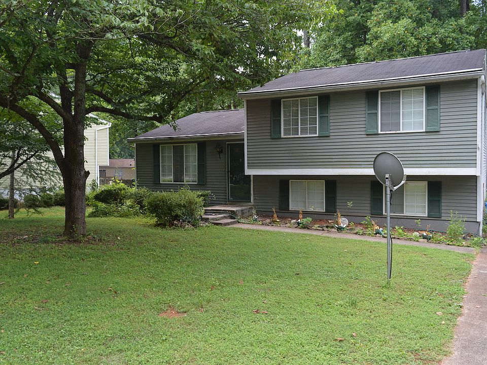 1st image of 345 Hembree Forest Cir