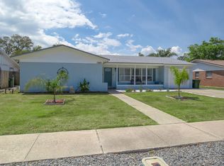 2048 10th St N, Jacksonville Beach, FL 32250