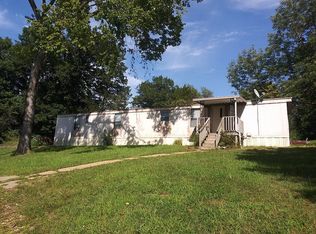 718 North Dr, Villa Ridge, MO 63089