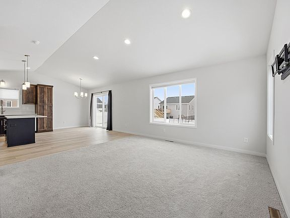 5th image of 6730 71st Ave S