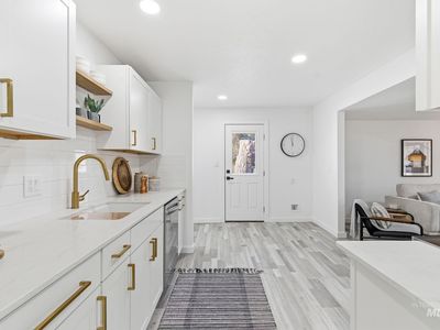1215 N Bonneville St, Nampa, ID, 83651
