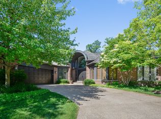 1630 Freesia Ct, Highland Park, IL