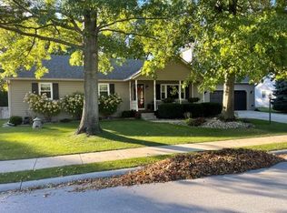 50585 Yorkview Dr, Granger, IN