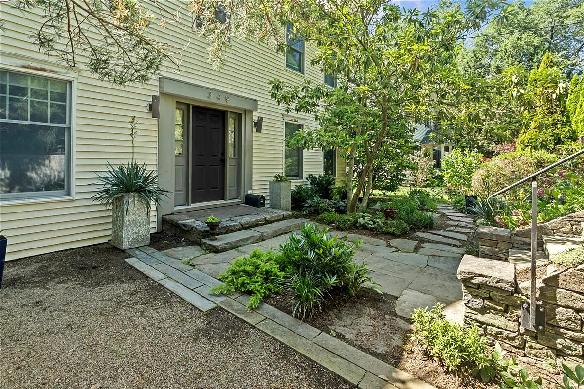 4 bed, 3.5 bath, 2288 sqft, $10,500 — Photo 4