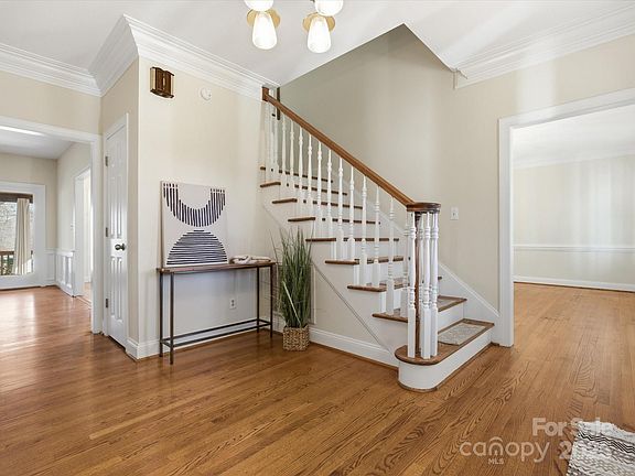 5th image of 1498 Willow Oaks Trl