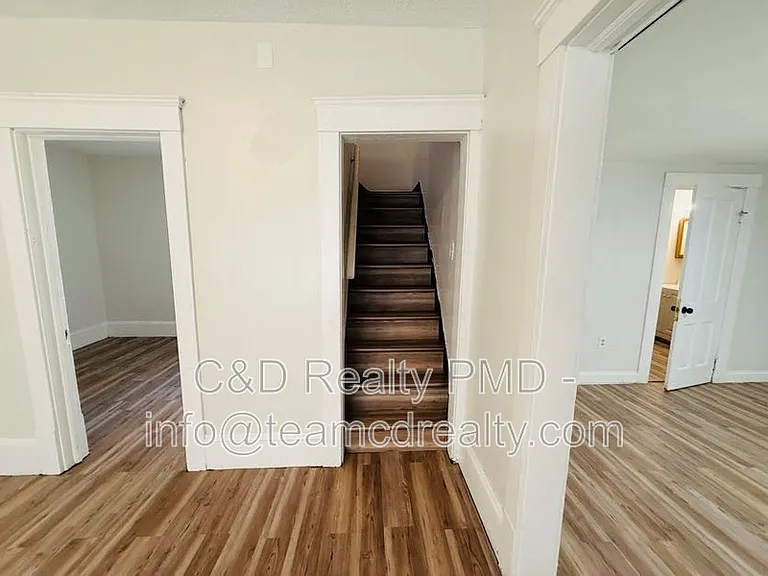 1209 E 167th St — Photo 19