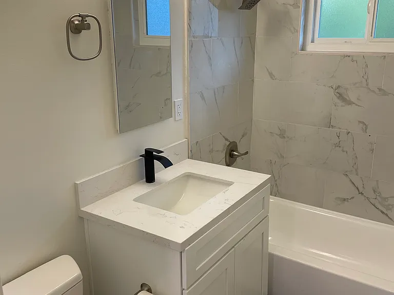 509 S Almansor St #B — Photo 3