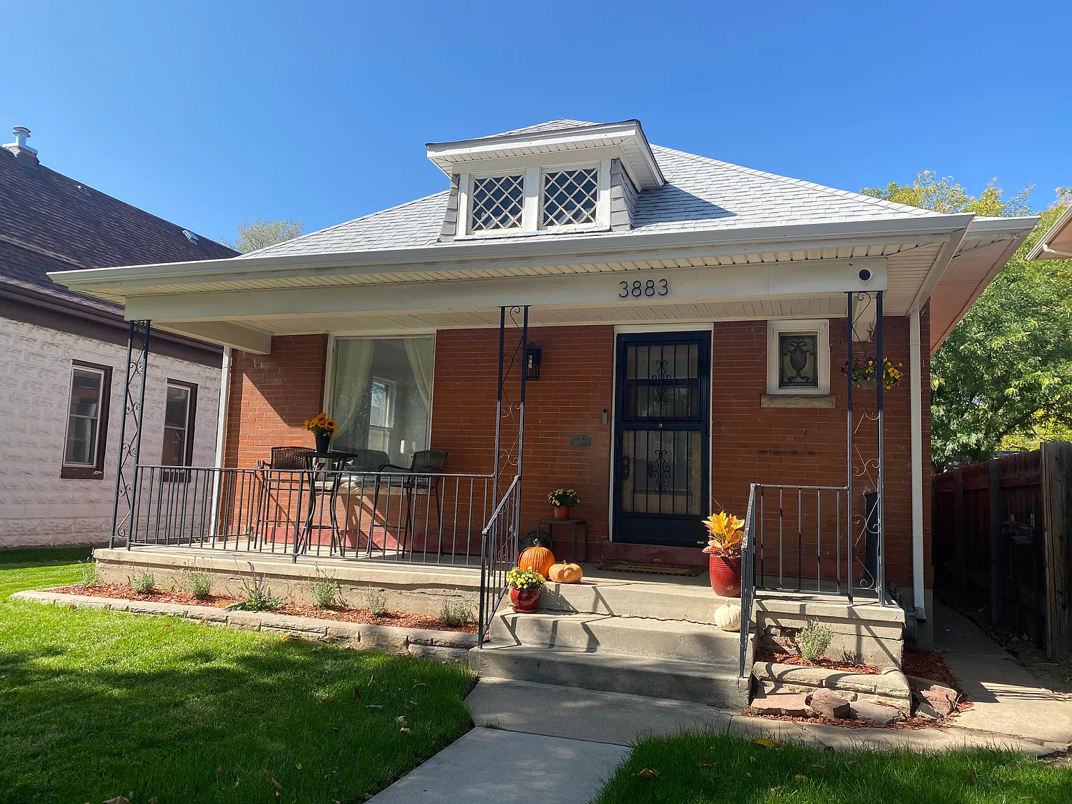 3 bed, 1502 sqft, $3,000 — Photo 1