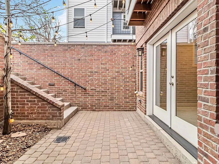 Outdoor patio