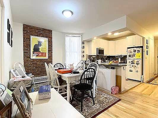 2nd image of 201 W 101st St APT 3C