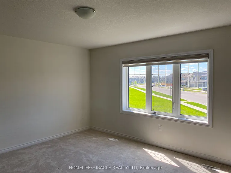 2 Cahill Dr — Photo 33