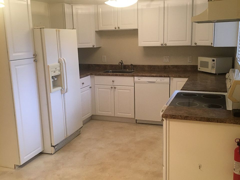 new floors throughout- huge kitchen