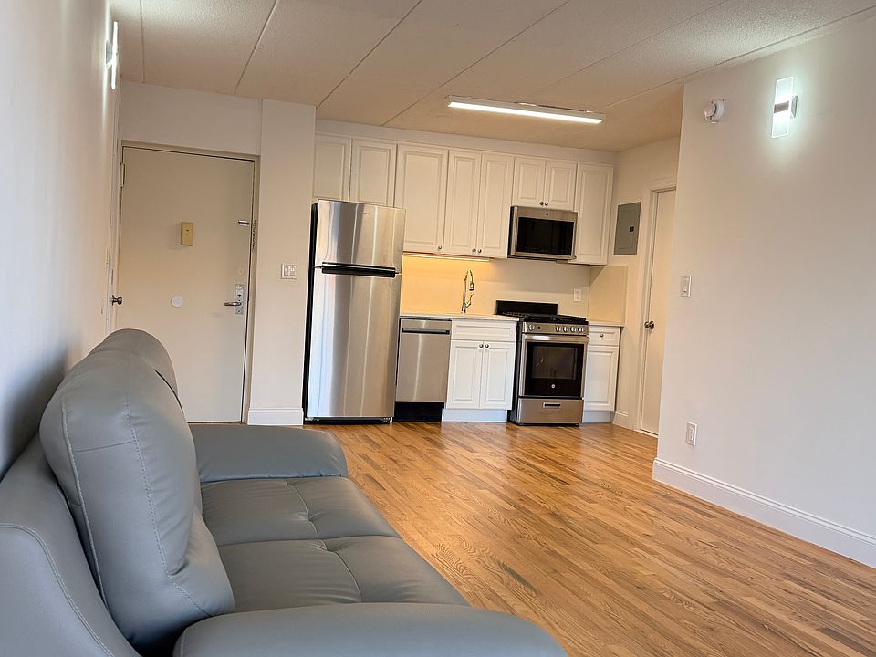 1st image of 143-51 Roosevelt Ave #4E
