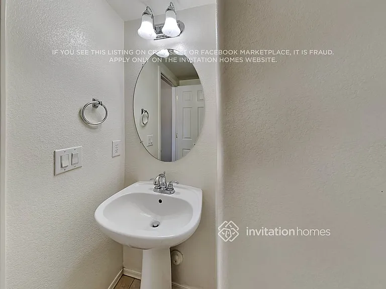 1515 E Sheraton Ln — Photo 19