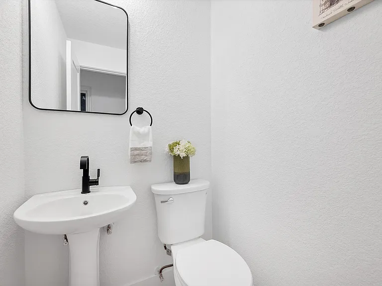 10698 W 26th Ave — Photo 14