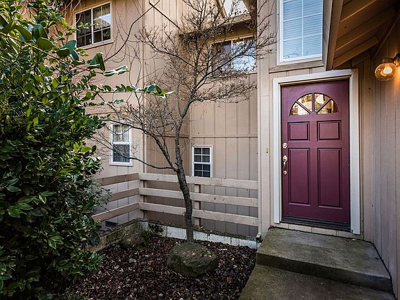 4th image of 1496 Jeffrey Ln