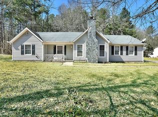 150 Rockland Dr, Sharpsburg, GA 30277