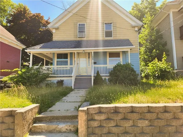 168 3rd Ave, Woonsocket, RI 02895