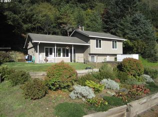 10550 Sollie Smith Rd, Tillamook, OR 97141