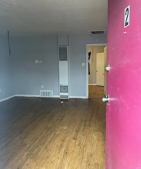 400 Georgia St SE — Photo 10