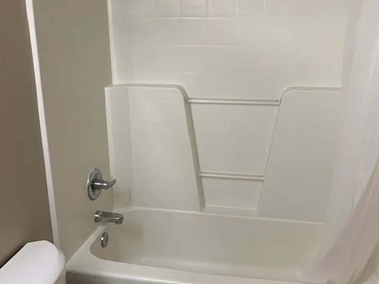 7467 Clamdigger Dr — Photo 12
