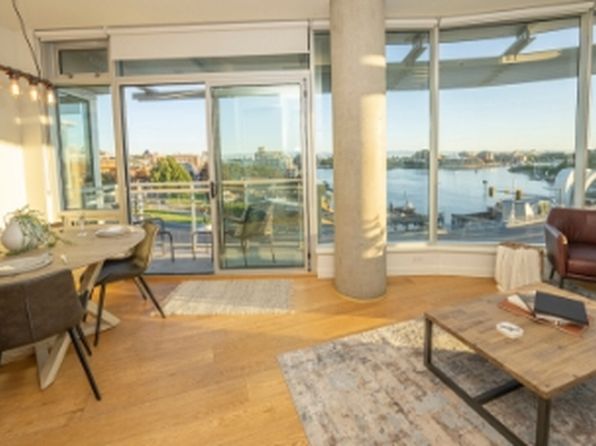 456 Pandora Ave #414, Victoria, BC V8W 0E3