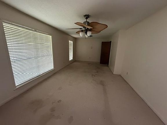 2nd image of 1004 Royal St