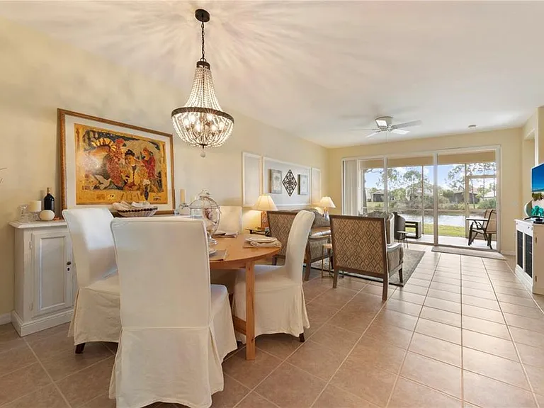10129 Colonial Country Club Blvd — Photo 4