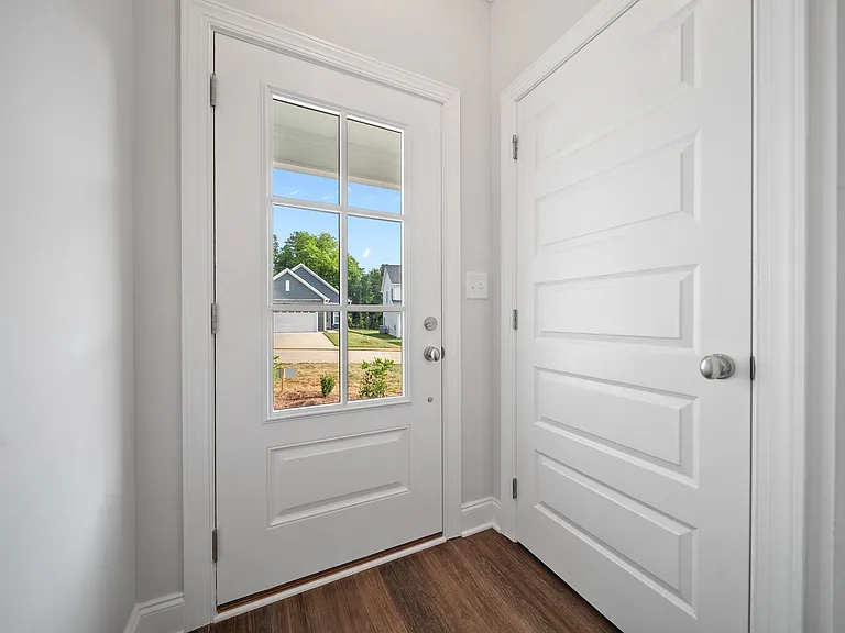 1621 Spring Berry Ln — Photo 24