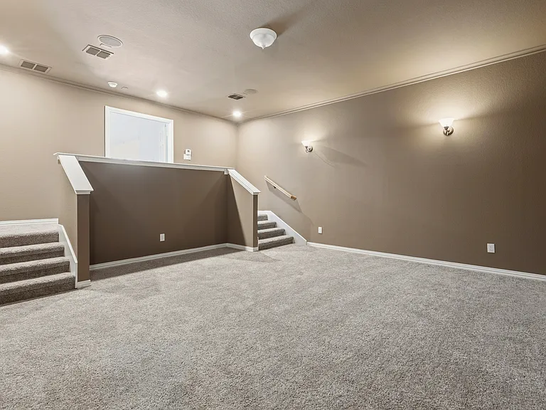 2127 Estes Park Dr — Photo 21