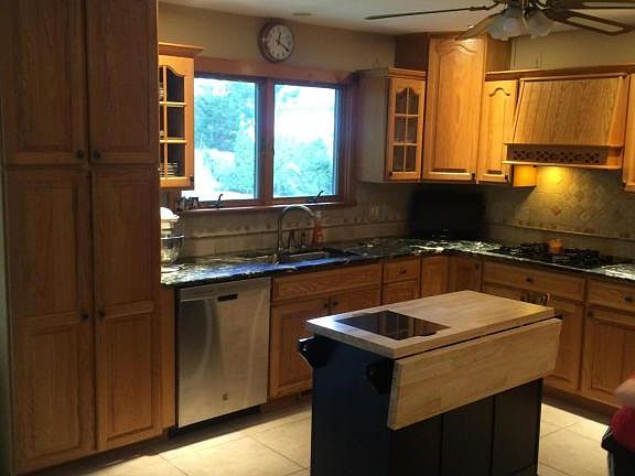 4th image of 15 N Tunesbrook Dr
