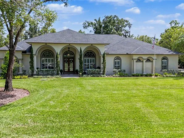 906 LAKE SAPPHIRE LANE, LUTZ, FL 33548