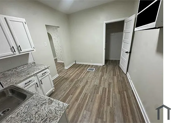 316 Marlow St — Photo 16