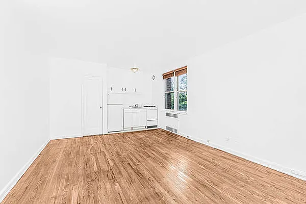 Rented by Douglas Elliman | media 2