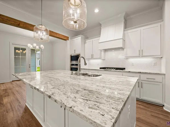 176 Royal Oak Blvd, Thibodaux, LA 70301