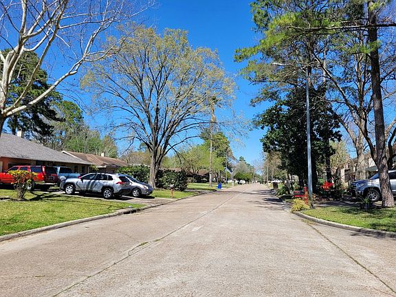 4th image of 15247 Golden Eagle Dr