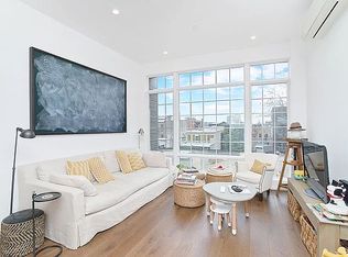 164 S 1st St #4A, Brooklyn, NY 11211
