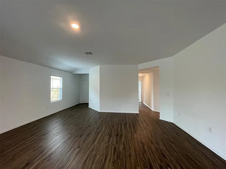 10717 Steinbeck Dr — Photo 8