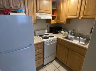 250 S 21st St #1F, Philadelphia, PA 19103