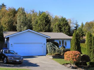 1855 Overview Dr NE, Tacoma, WA 98422