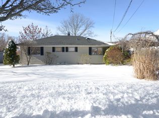 41 Waterview Ave, Massapequa, NY 11758