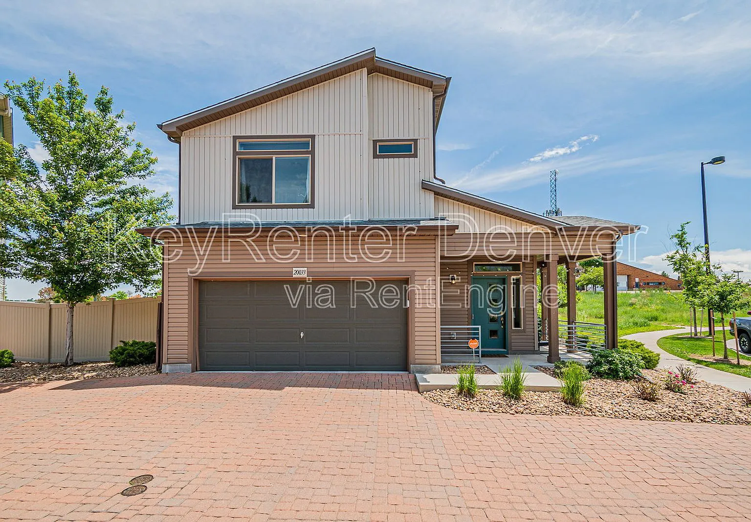 2 bed, 2.5 bath, 1182 sqft, $2,350 — Photo 1
