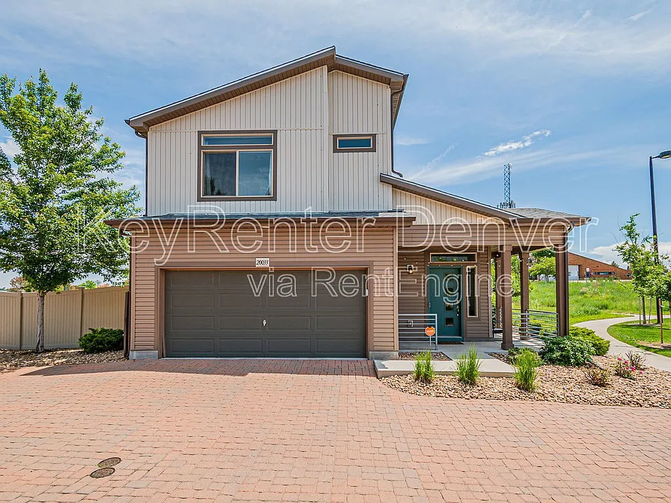 20033 E 48th Pl
